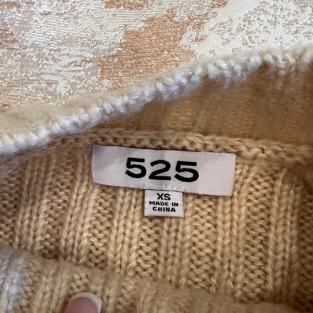 525 BEIGE RIBBED BRAIDED SLEEVE SWEATER WITH SHOULDER CUTOUT SIZE XS - Picture 7 of 11